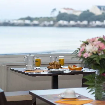 Hotel Cerise - Le Grand De La 3*