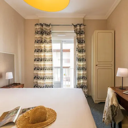 Отель Cerise - Le Grand De La