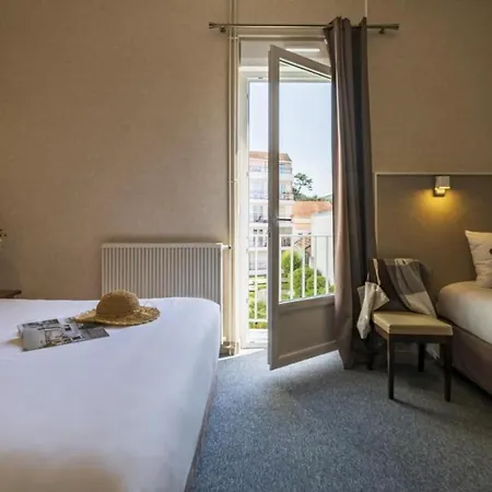 Cerise - Le Grand De La Hotel Royan