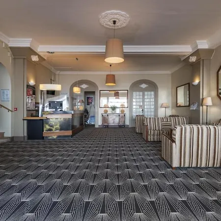 Отель Cerise - Le Grand De La