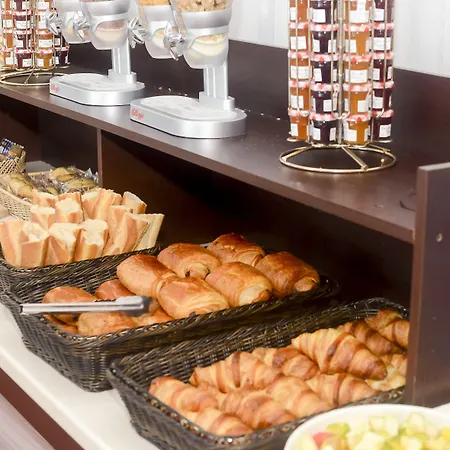 Hotel Cerise - Le Grand De La 3*