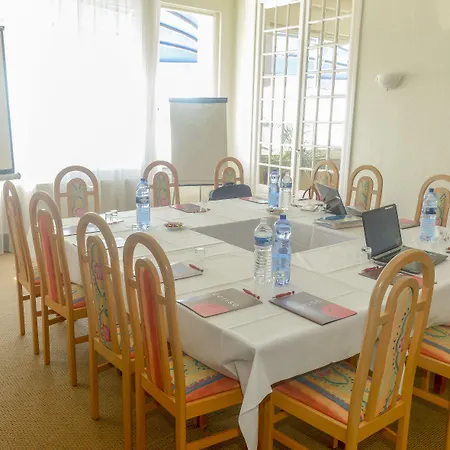 Cerise - Le Grand De La 鲁瓦扬