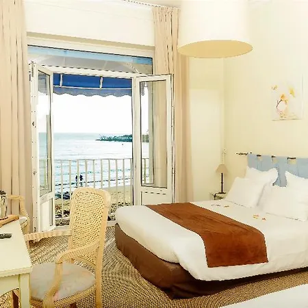 Cerise - Le Grand De La 酒店