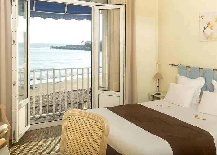 ホテル Cerise - Le Grand De La ロワイヤン