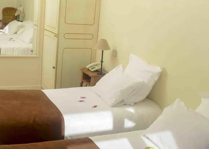 Hotel Cerise - Le Grand De La 3*