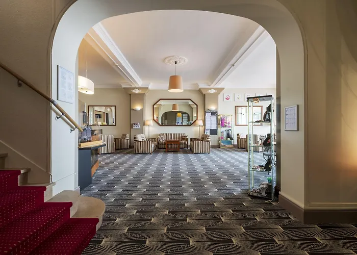 Cerise - Le Grand De La 3*