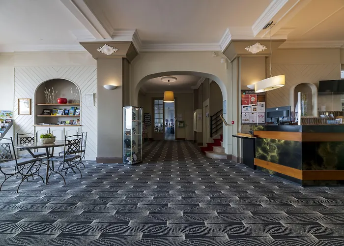 Cerise - Le Grand De La Hotel 3*